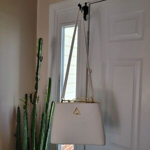 Loungefly Harry Potter Deathly Hallows Elder Wand White Handbag Golden Handle
